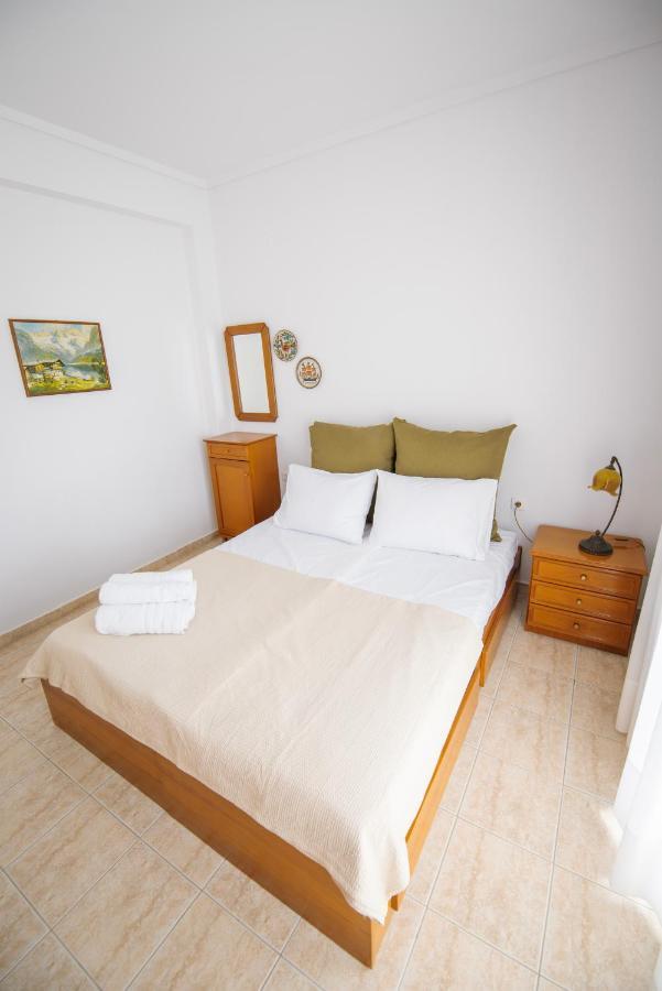 Ellie'S House Villa Неа Плагия Екстериор снимка